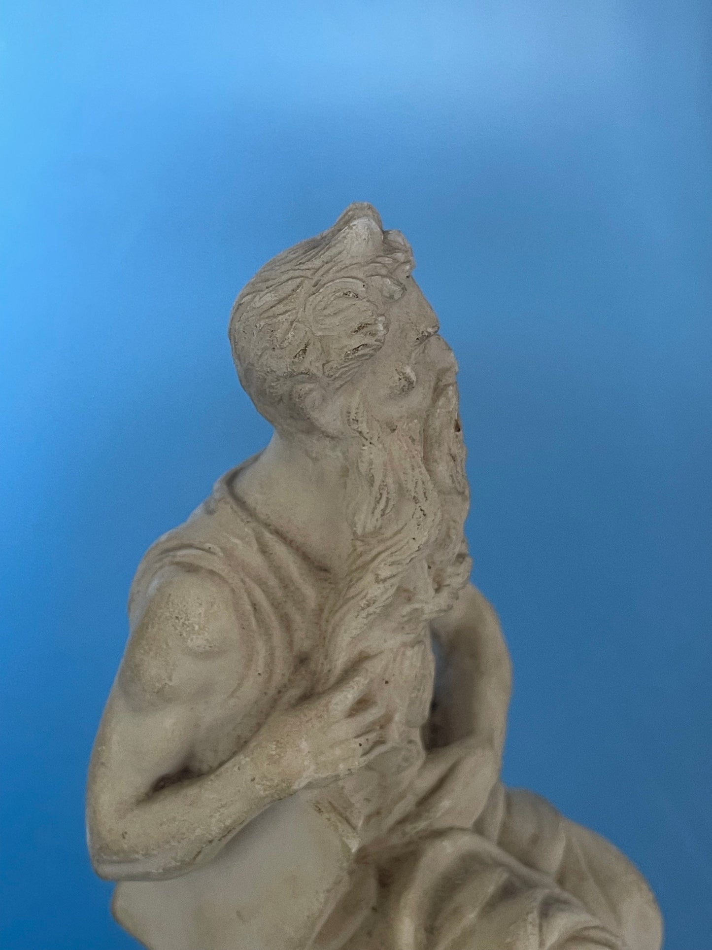 Le Moise de Michel Ange .. figurine 14,5 cm